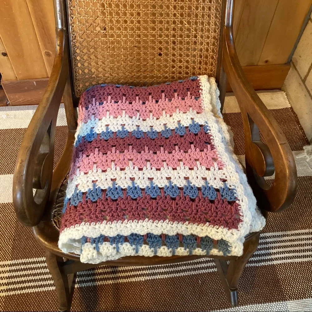 Large Handmade knit blanket_12